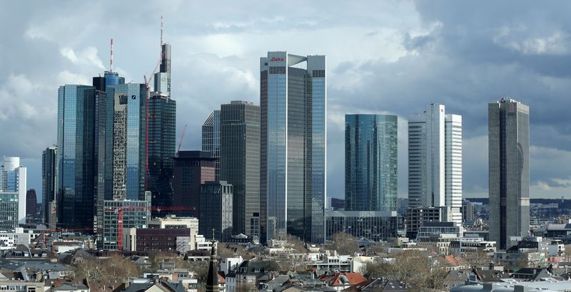 Germany’s Economy on Thin Ice: 40% of Companies Fear Output Decline in 2023