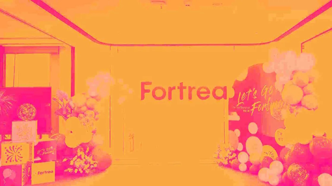 3 Reasons FTRE is Risky and 1 Stock to Buy Instead