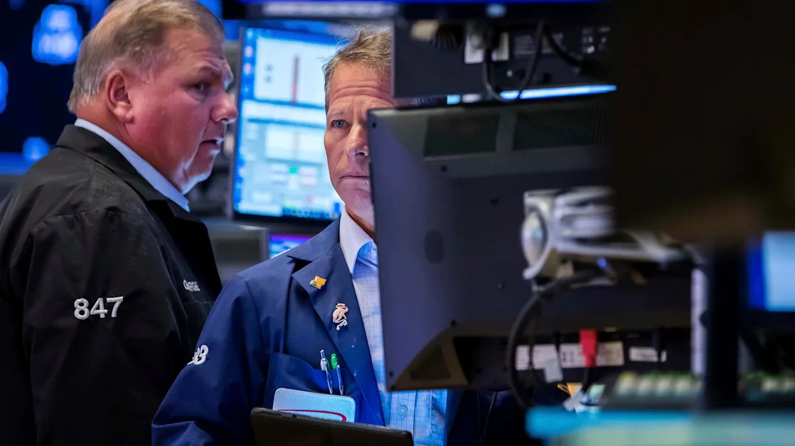Stocks slide after GDP data shows sharp drop in U.S. economic growth