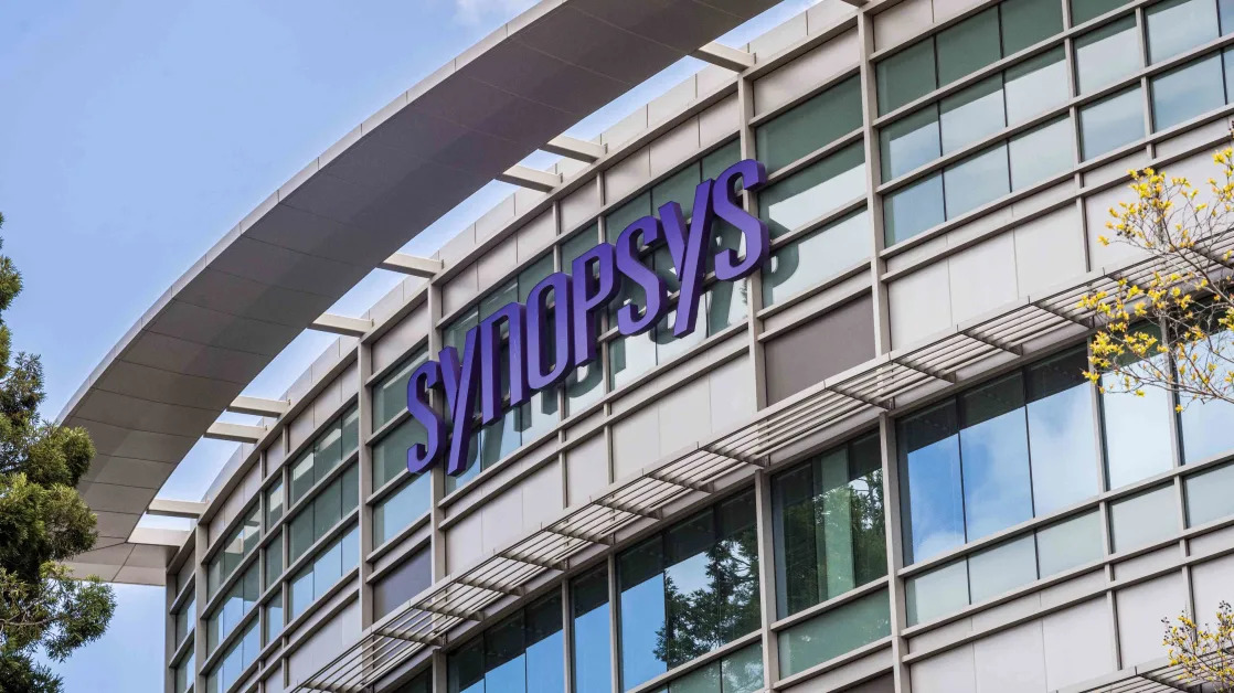 Synopsys Stock Is the S&P 500’s Worst Performer Today