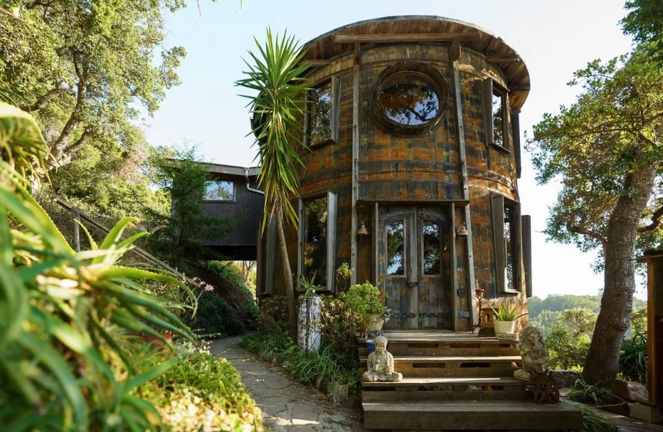 California home made from wine barrels, ‘rustic charm’ hits market: See inside