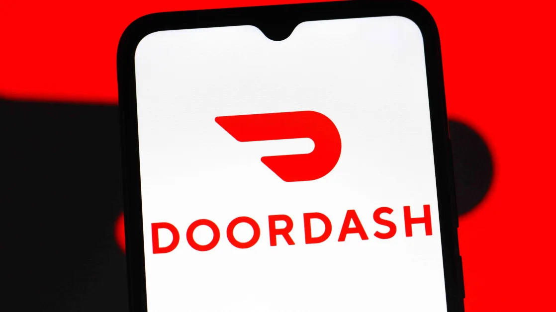 DoorDash Stock Drops as Q1 Revenue Undershoots Analysts’ Estimates