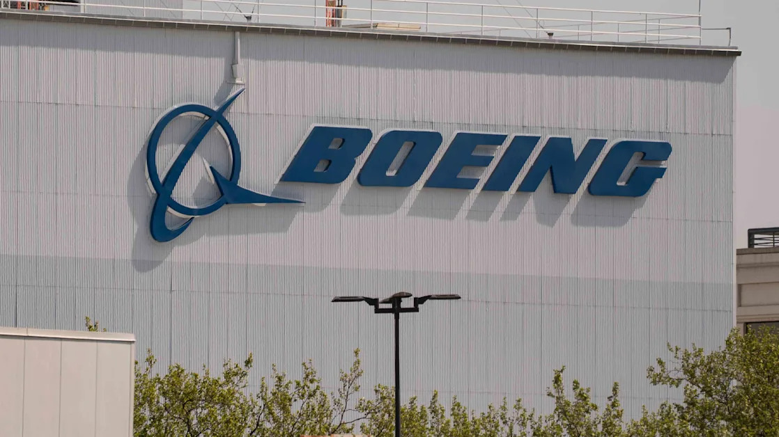 Boeing Stock Rises as Company Gets Double Dose of Good News