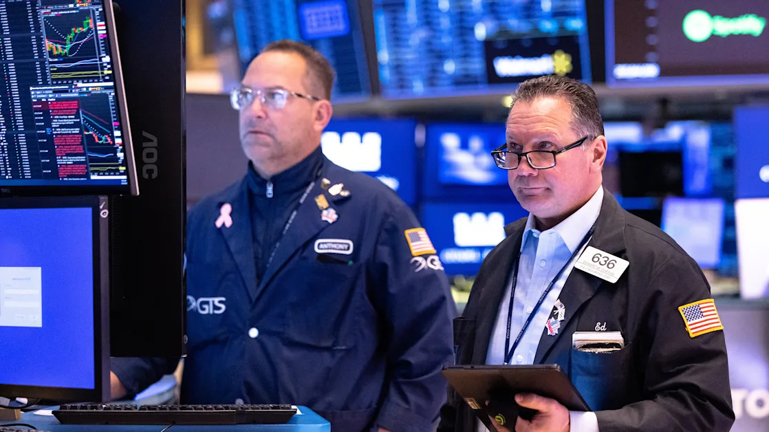 Stock market today: Dow rises, Nasdaq slides as Trump keeps Wall Street guessing on tariffs