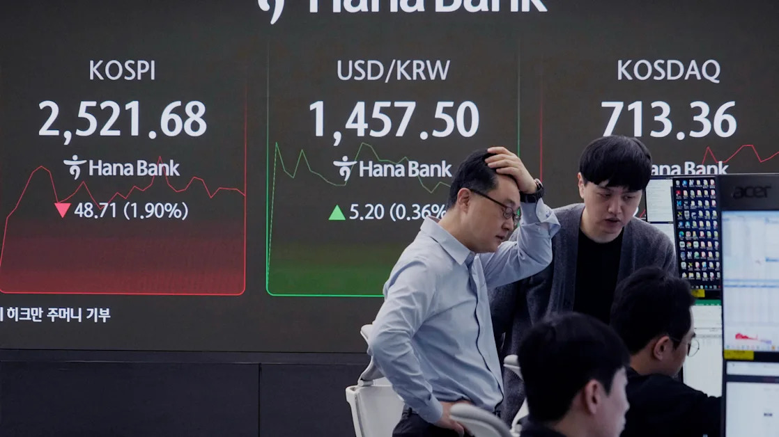 Asian shares dip in an echo of Wall Street’s sell-off amid alarm over Trump’s tariffs