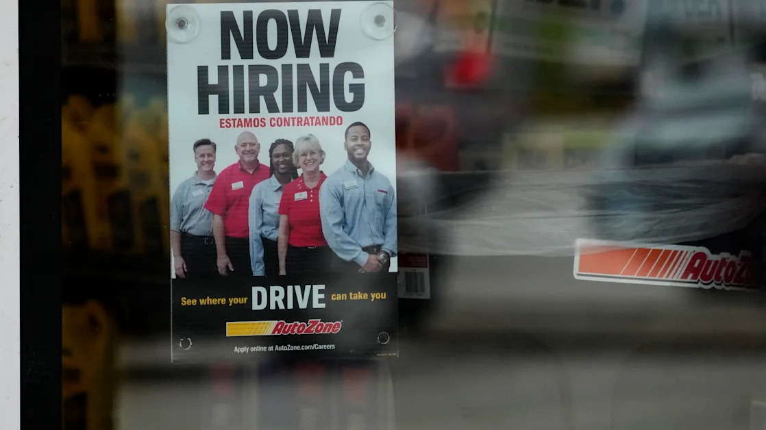 Applications for jobless benefits inch up, but layoffs remain low, labor market healthy