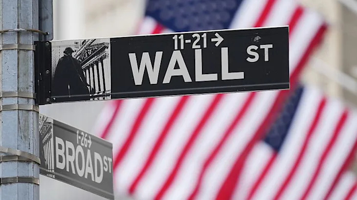 Dow and S&P drop as Trump’s tariffs spark trade chaos on Wall Street