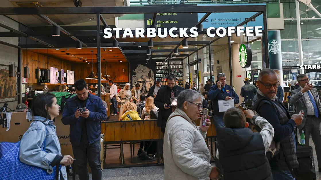 Starbucks Stock Slides as Revenue, Profit Miss Estimates