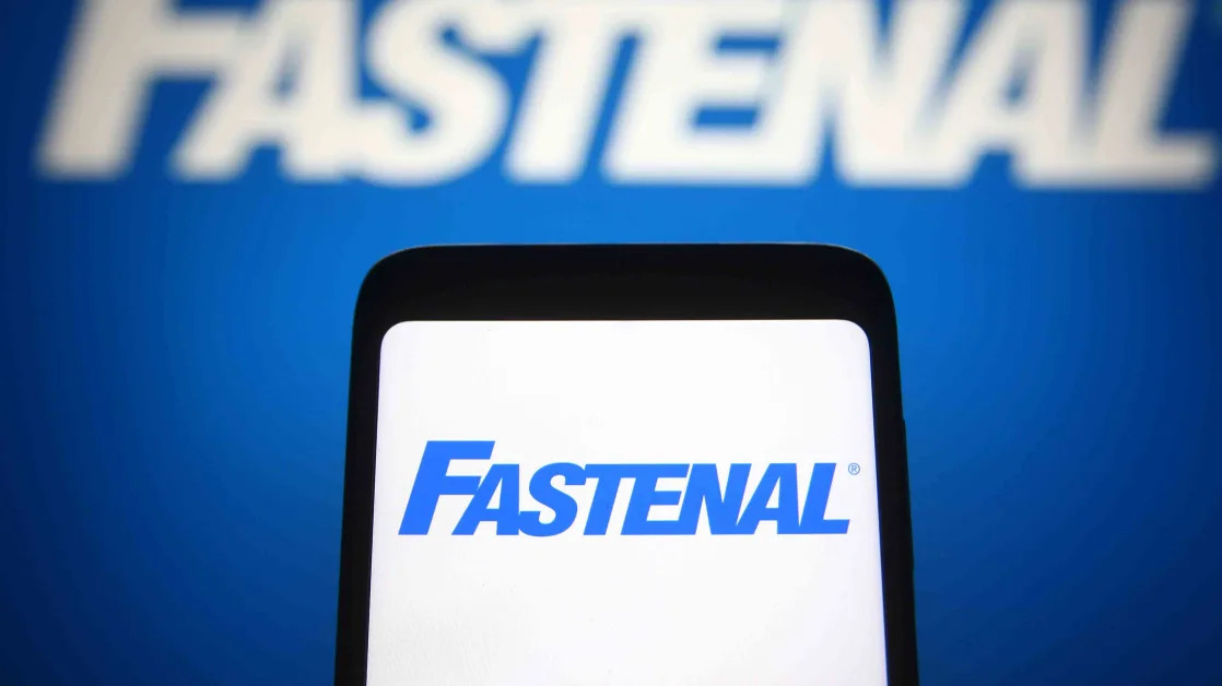 Fastenal Stock Drops as ‘Soft Manufacturing Environment’ Hits Q4 Results