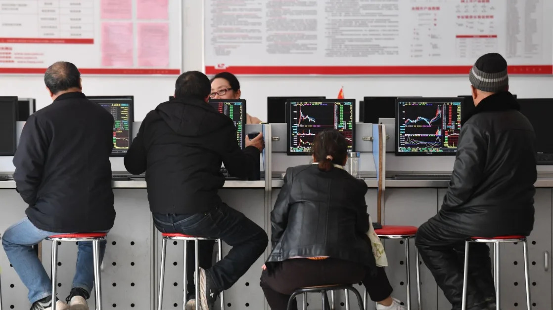 Chinese Stocks Pare Early Surge Stoked by Policy Optimism