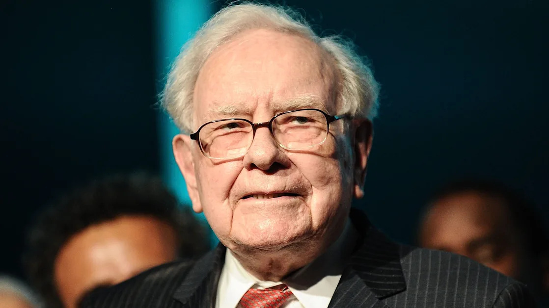 Warren Buffett’s favorite stock market indicator says it’s time to buy
