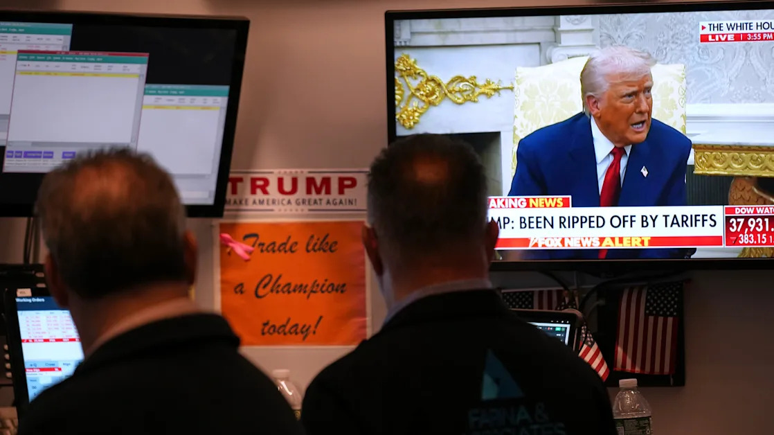 Trump’s China tariffs send stocks tumbling as ‘FOMO’ rally fades, S&P 500 closes at lowest level in a year
