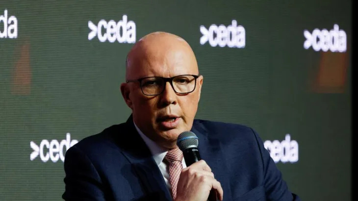 Australian insurance stocks slide after opposition leader’s breakup threat