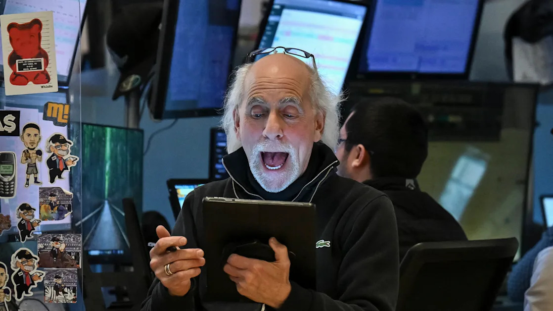 Stock market today: Dow, S&P 500, Nasdaq futures edge lower after Trump’s tariff pause sparks historic rally