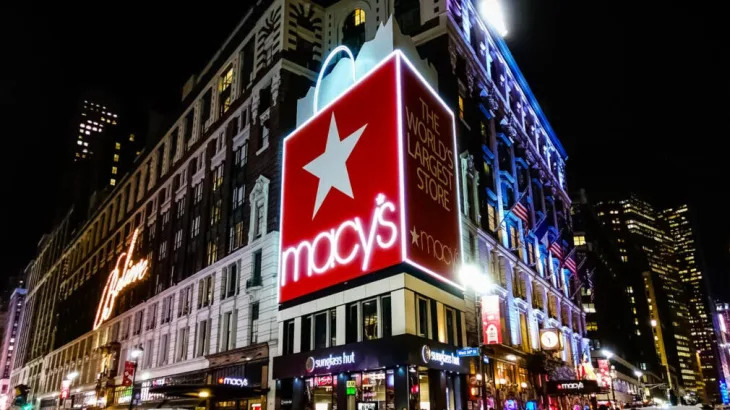 Why Is Department Store Chain Macy’s Stock Sliding Today?
