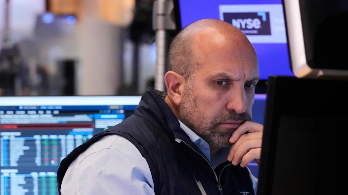 Wall Street drifts as corporate profits pile higher along with uncertainty about Trump’s trade war