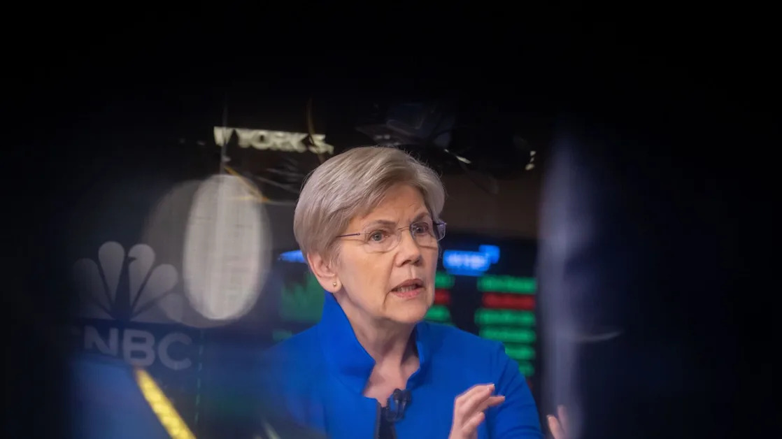 Warren Says Wall Street ‘Cops are Gone’ After Trump Overhaul