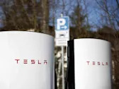 Tesla Stock Plunges 15%: Worst S&P Performer as Musk’s Trump Ties Weigh on Electric Vehicle Maker