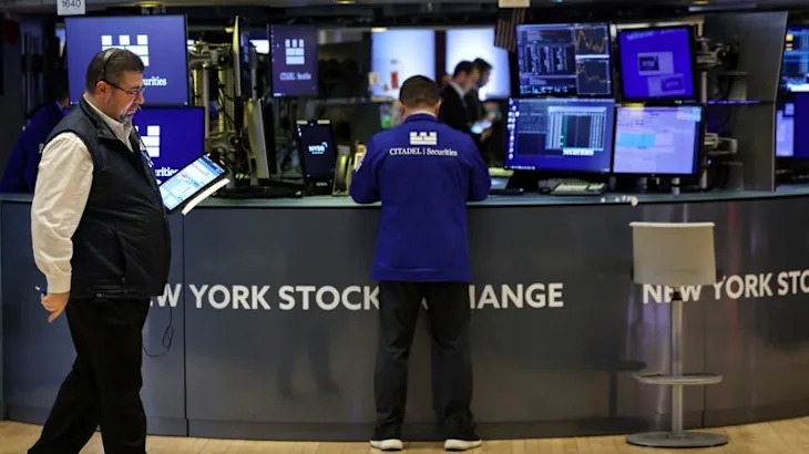 S&P 500 ends lower as investors digest Trump’s auto tariffs
