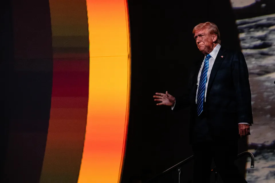 Roubini: Certain Trump economic proposals are ‘highly dangerous’ for markets