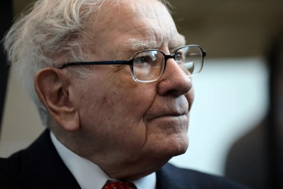 Why Warren Buffett’s record $189 billion cash pile isn’t the market-crash signal some say it is