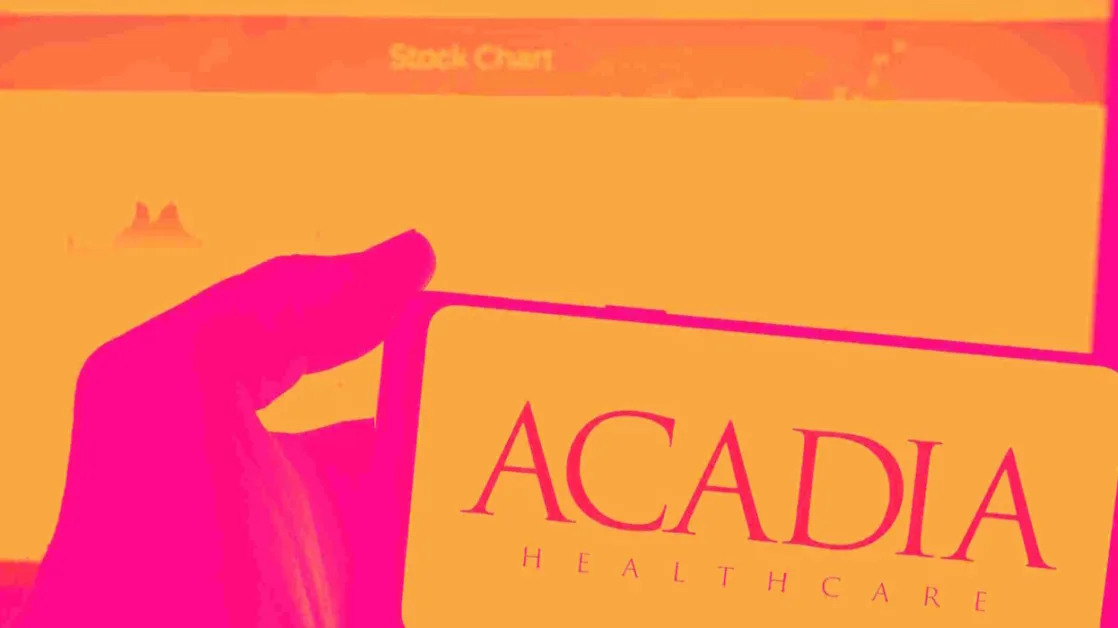 3 Reasons ACHC is Risky and 1 Stock to Buy Instead