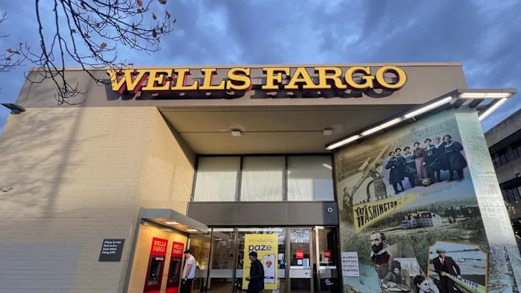 Wells Fargo to buy back up to $40 billion of its common stock