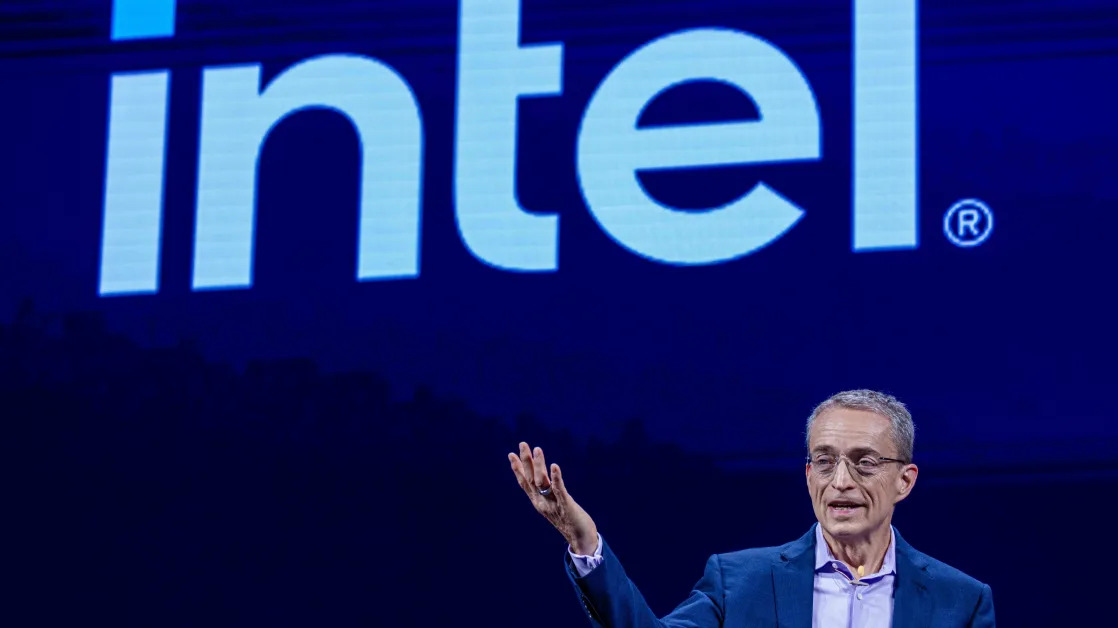 Intel Stock Finishes Lower After Company Says CEO Has Retired