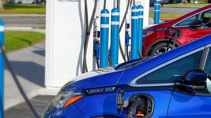 EVgo Closes $1.25 Billion Loan From Government To Expand Fast Charging Network; Stock Gains