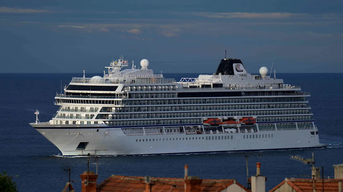 Cruise Operator Viking’s Stock Falls as Executives Warn of Slower Bookings