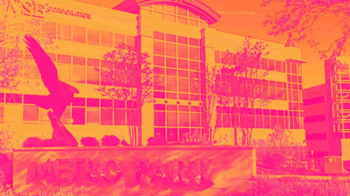 3 Reasons to Avoid VSEC and 1 Stock to Buy Instead