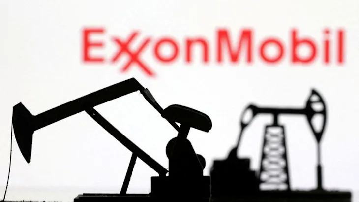 Exxon beats Wall Street profit estimate, on track to meet buyback target