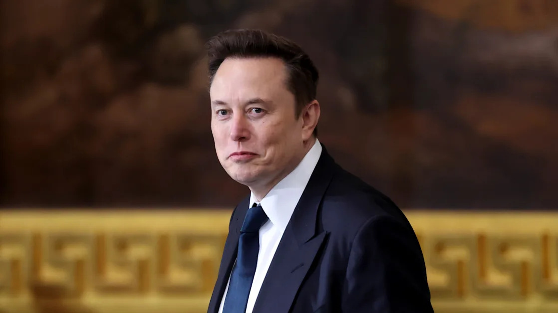 Elon Musk’s net worth dropped $29 billion in one day as Tesla stock tanks