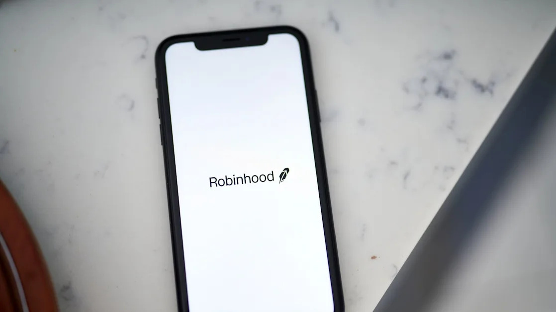 Robinhood Unveils Prediction Markets Hub for US Retail Traders