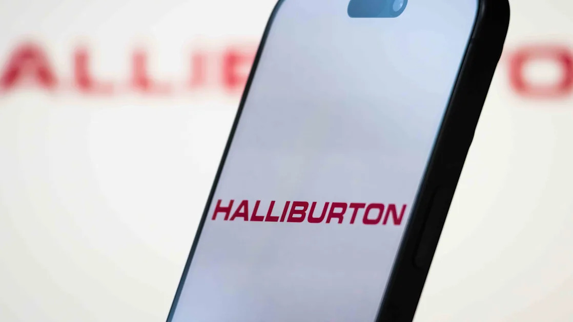 Halliburton Stock Drops as Profit Hit by ‘Recent Pressures on the Energy Macro’