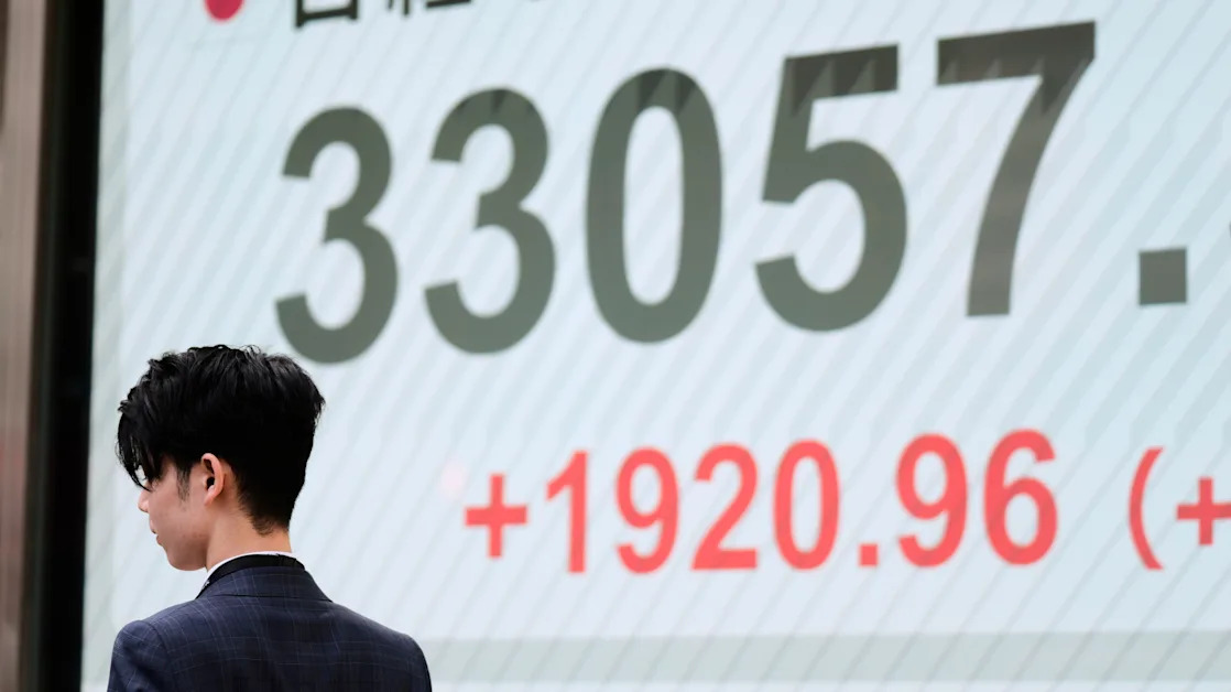 World shares advance, led by 6% jump in Tokyo as markets calm somewhat after Trump’s tariff shocks