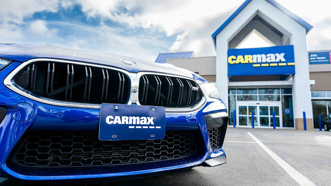 CarMax Stock Sinks as Q4 Profit Falls Short, Growth-Target Timelines Suspended