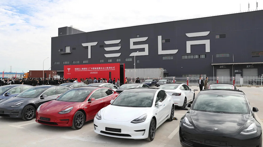7 reasons one analyst says it’s time to buy Tesla after its stock crash