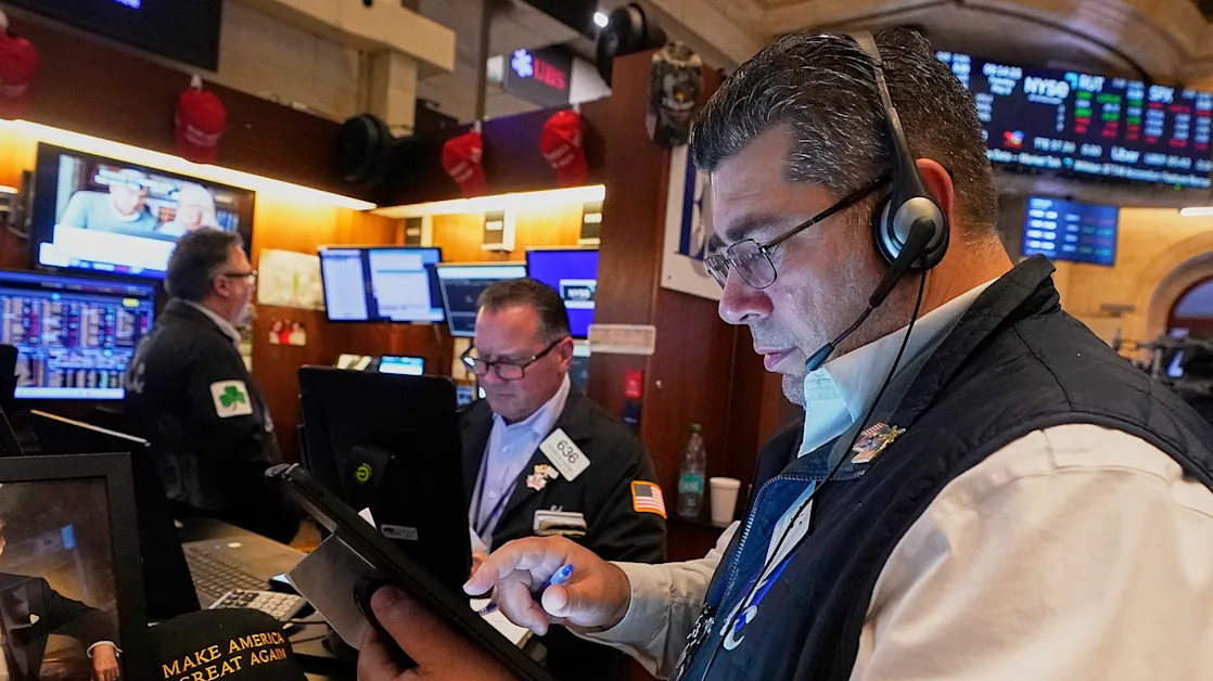 US stocks sink again as more companies detail damage they’re taking because of Trump’s trade war