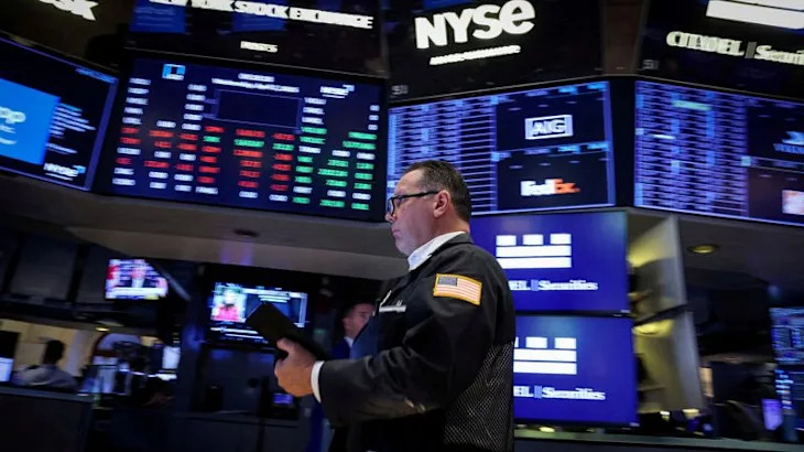 S&P 500 on pace to confirm bear market as Trump’s tariffs hammer stocks