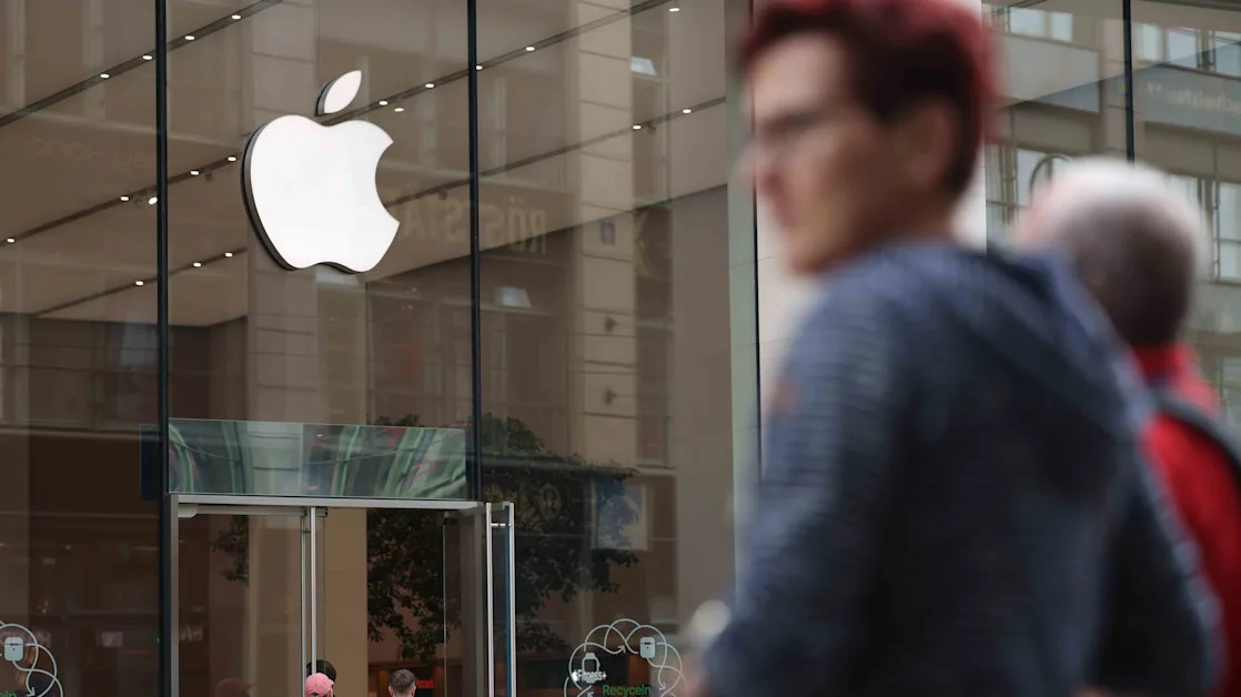 An Apple Bull Trimmed Its Price Target on the Stock Today. Here’s Why.