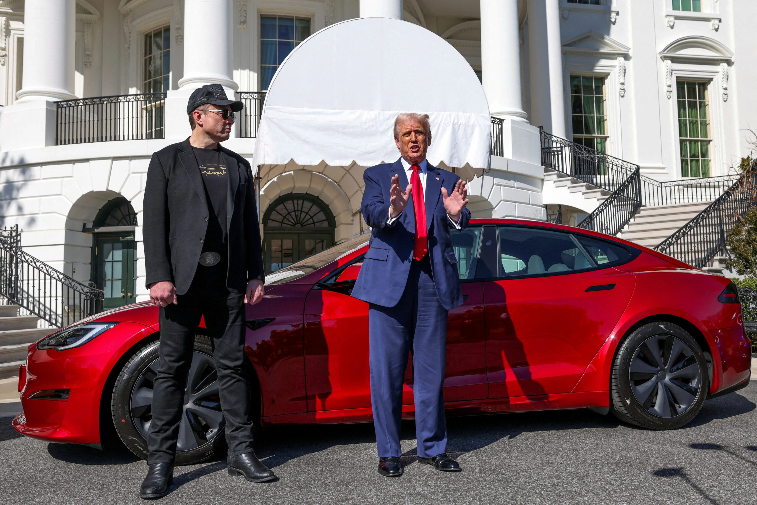 Tesla, Alphabet highlight earnings rush as tariff fallout drives markets: What to know this week