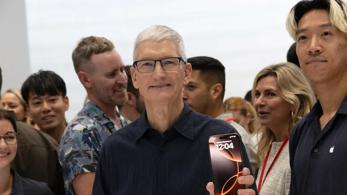 Wall Street’s Apple euphoria ‘misplaced,’ Jefferies analyst says