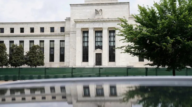 Fed expected to respond strongly to inflation, job market conditions, research shows