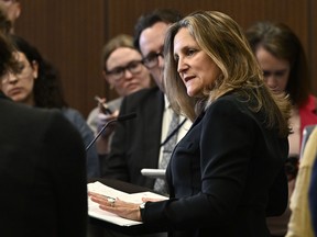 Freeland Optimistic on Canada’s Economy as Inflation Retreats