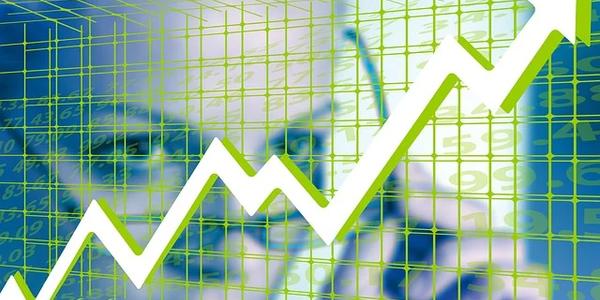 Deere Stock Plunges After Lowered Earnings Guidance