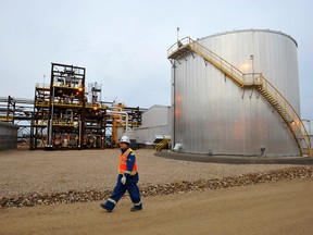 Canada Faces Economic Crisis: Path to Recovery Explored