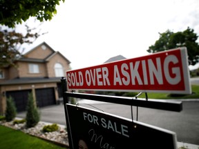 Canadians’ Mortgage Borrowing Surge to Record High Since 2007