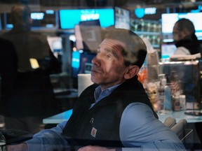 Stagflation Fears Rise: Wall Street Divided on Economic Outlook